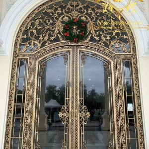 Cổng Gang có Kính