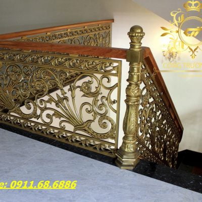 Cầu thang nhôm Thi công thực tế