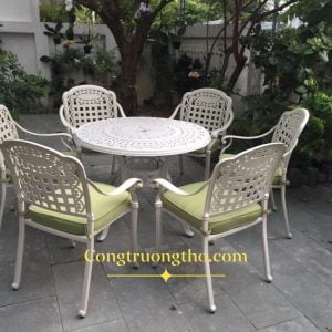 Bàn ghế sân vườn 02